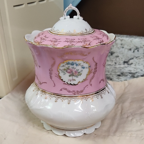 Antique LS&S Carlsbad Lidded Pink and White Porcelain Jar with Gold Accents - Picture 1 of 10